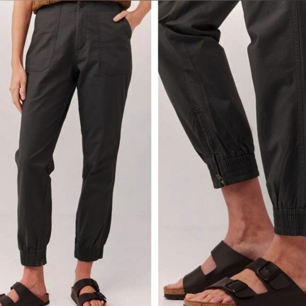 PACT Black Woven Twill Utility Jogger Pants Black Ankle Zip Women's Small